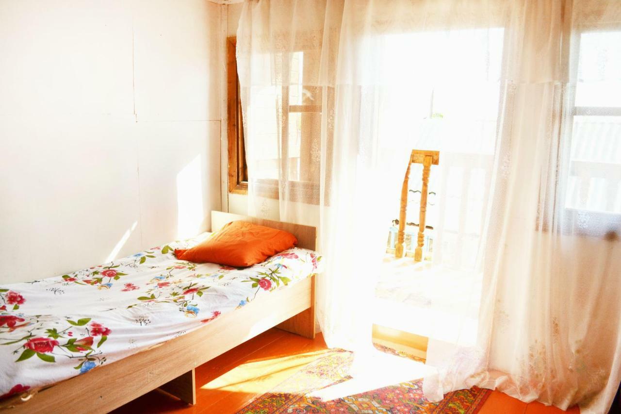 Guesthouse Bermet Tong Luaran gambar