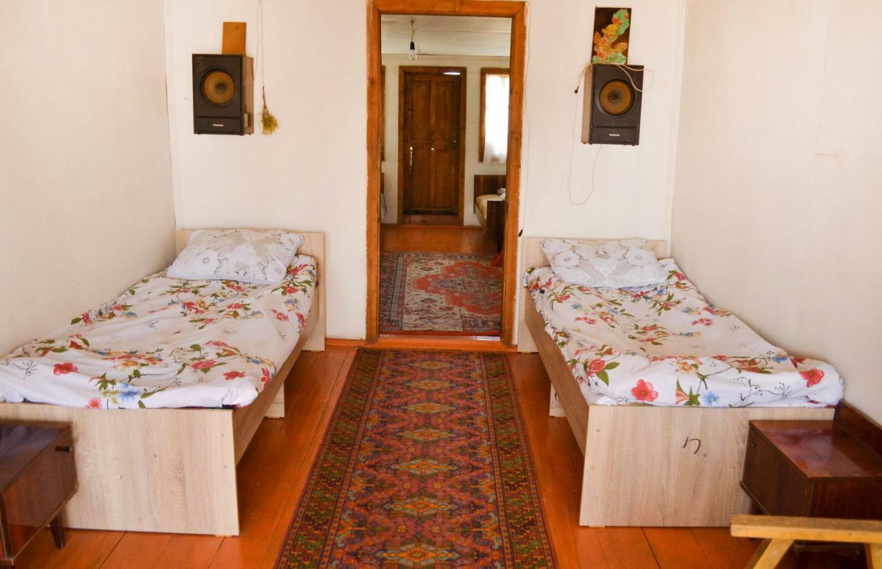 Guesthouse Bermet Tong Luaran gambar