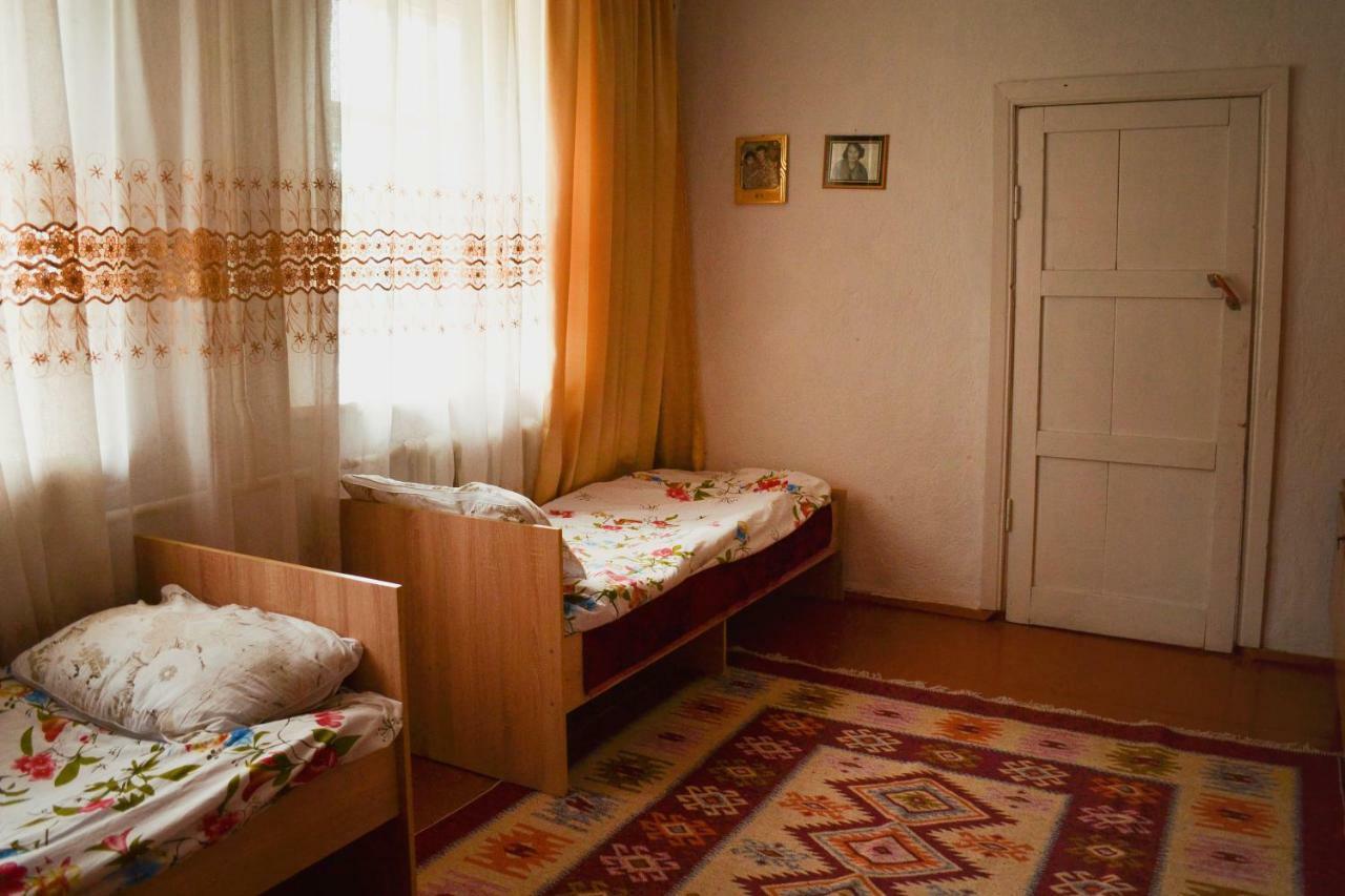 Guesthouse Bermet Tong Luaran gambar
